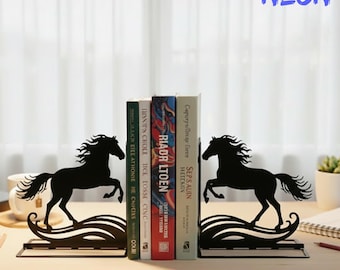 Personalisierte Pferdemetallbuchstützen, benutzerdefinierter Name Buchstopper mit Pferd, Geschenk für Cowboy oder Pferdeliebhaber, Mannhöhlendekor