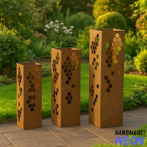 Set of 3 Rusty Honeycomb Metal Garden Column, Rustic Garden Decor, Outdoor Plant Stand, Beehive Garden Column, Modern Garden Sculpture