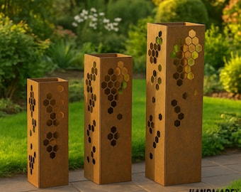 Set of 3 Rusty Honeycomb Metal Garden Column, Rustic Garden Decor, Outdoor Plant Stand, Beehive Garden Column, Modern Garden Sculpture