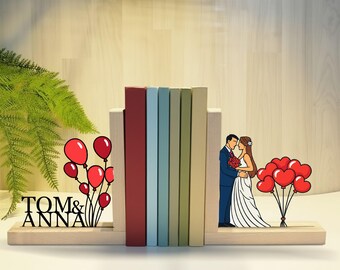 Custom Wedding Couple Bookends: Wooden Book Holder with Names, Romantic Book Holder Gift, Book Ends Anniversary Gift