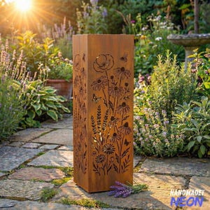 Hohe outdoor blumensäule