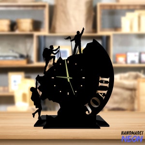 Custom Climbing Tabletop Metal Clock Climber Office Desktop Clock, Climb Mountain Desk Circle Clock, Clock Bookshelf Decor, Clock Home Decor
