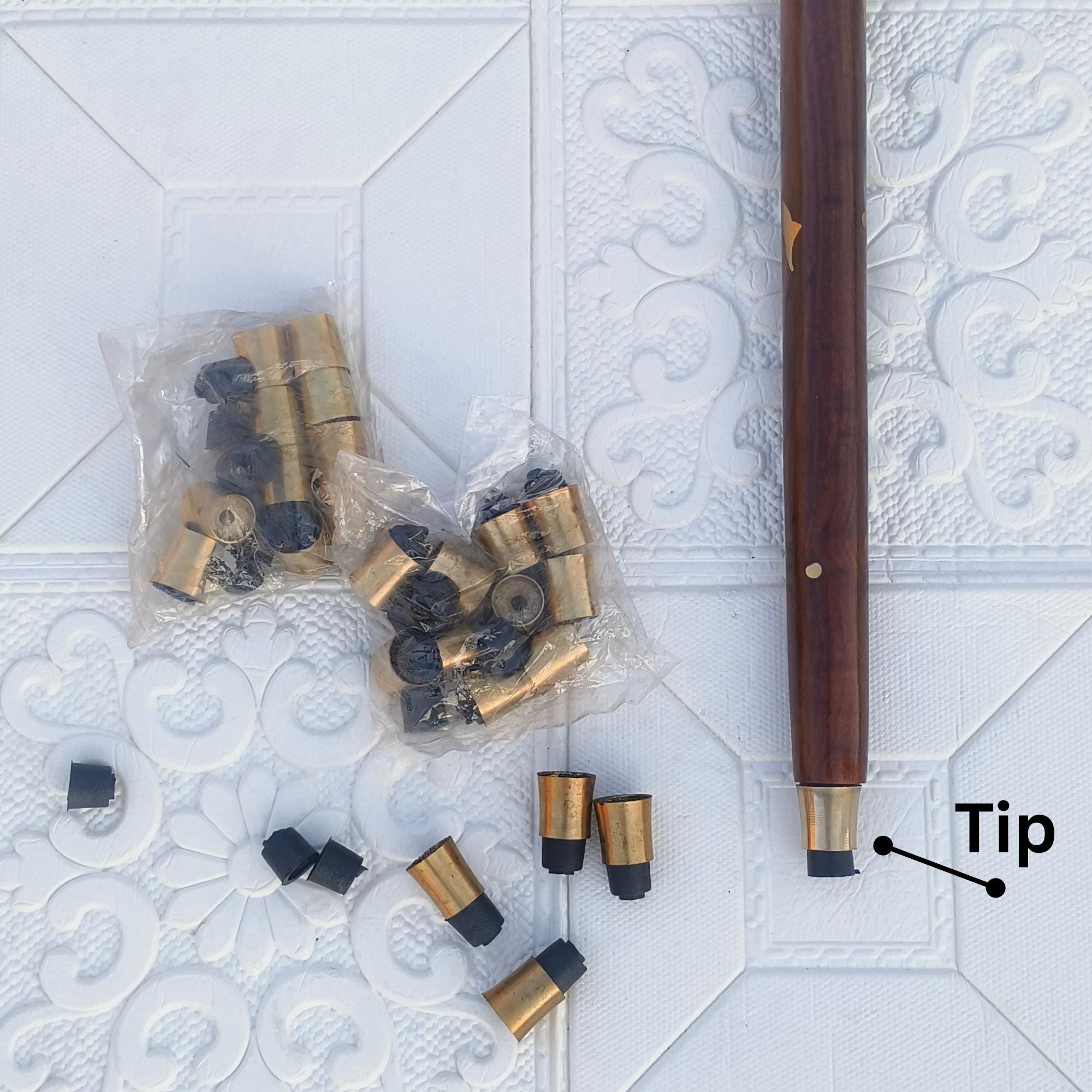 Embouts De Canne Ou Bâton De Marche – Laiton Et Caoutchouc, Doré/Noir (Lot De 2 ?)