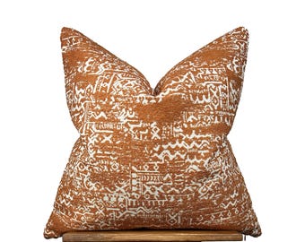 Housse de coussin décoratif orange rouille à motif tribal, coussin bohème orange brûlé pour canapé, canapé ou lit, décoration d'intérieur