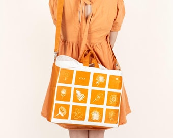 Flowers Weekend Bag
