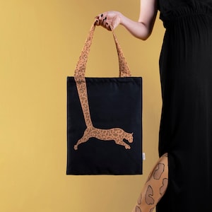 Leopard Tote Bag image 1
