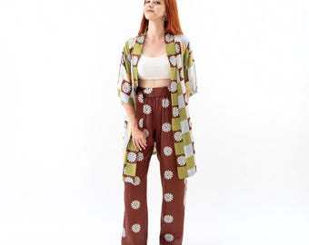 Daisy Kimono | Summer Vacation Beachwear