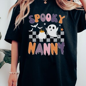 Spooky Nanny Retro Halloween T shirt for Nanny Gift Spooky Season Outfit Trick or Treat Shirt for Babysitter Gift for Halloween