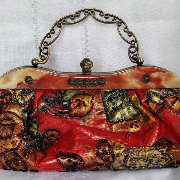 Vintage beaded metal handle purse with flower design and metal snap, unique evening bag, fancy purse, unique gift idea, elegant handbag