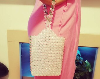 Perlentasche (Handgelenk gehalten)