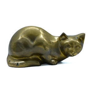 Vintage Brass Cat Figurine, Solid Brass Kitty Sculpture, 1970s Feline Decor, Midcentury Boho Shelf Accent, Animal Lover Gift, Cat Mom Home