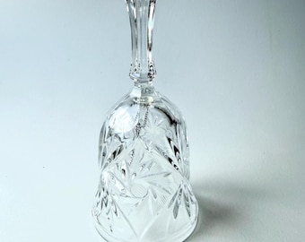 Ornamento vintage a forma di campana in vetro di cristallo