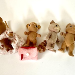 Vintage Sylvanian Families Little Animals Family 5PC Figures Set Light Brown - Rare