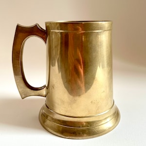 Vintage English Gilded Silver Plated Hand Cast, Tankard Pint, Made in England. Engraving “Nigel 21 years”
