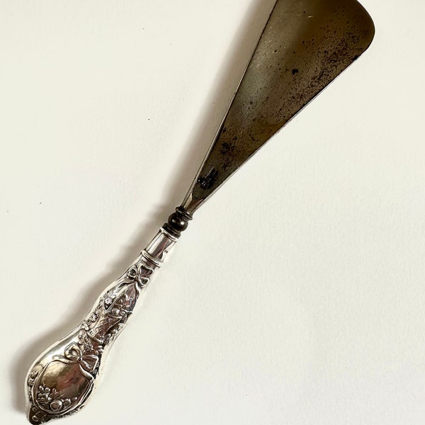 Antique Hallmarks Solid Silver Handled Shoe Horn c1910