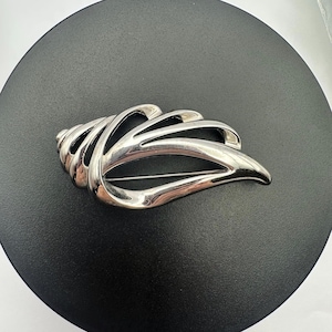 Piscitelli Brooch Pin - Etsy
