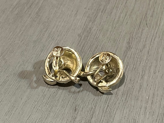 Vintage "Lisner" Earrings Textured Gold Tone Swir… - image 2