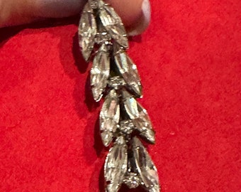 Vintage Rhinestone Dangle Clip On Earrings: 1960s Fashion Jewelry