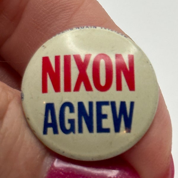 Vintage 1968  Nixon Agnew Official Presidential Election Collectible Button Pin