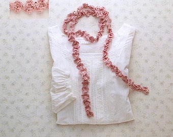 Crochet flower necklace pattern, floral lariat necklace, crochet accessories, easy crochet
