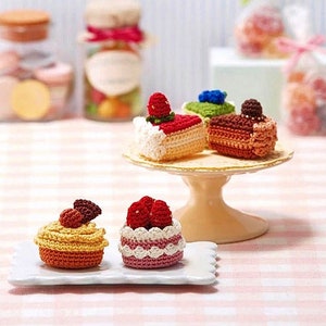 Crochet Cake Pattern 5 items, crochet food miniature, pastry, crochet toy, amigurumi, crochet cake. Japanese schemes in standard symbols
