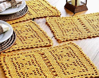 Crochet Placemat Filet Pattern, crochet table rug, crochet accessories, crochet tablecloth, easy crochet, quick project