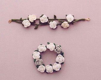 Crochet bijoux modèle bracelet broche roses ensemble, motif de fleur au crochet, rose au crochet, broche au crochet, accessoires au crochet. Crochet facile