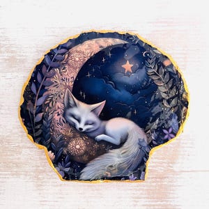 Sweet Dreams fox shell jewelry tray, Irish scallop, ring tray, trinket dish, home decor, soap dish, fun gift idea