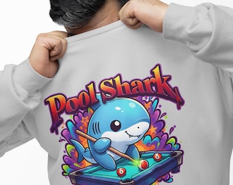 Pool Shark Cartoon Hai spielt Billard Sweatshirt | Niedliches Design mit Billardtisch