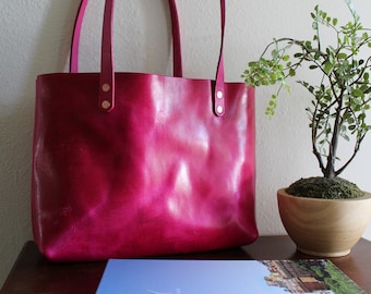 Handmade Full-Grain Vegtan Leather Tote/Purse (Fuchsia/Pink)
