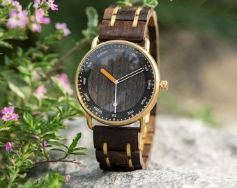 MONTRE en BOIS GRAVEE unisexe - Montre bois minimaliste gravée - Cadeau personnalisé - Montre bois Homme et Femme