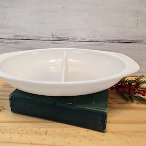 Vintage White Pyrex Divided Casserole Serving Dish
