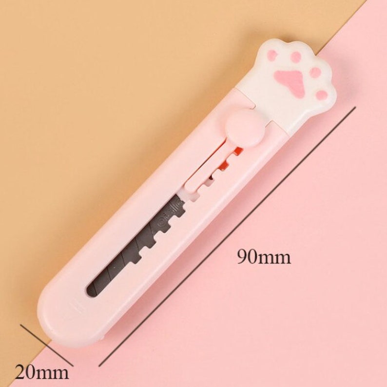 Kawaii Cute Cat Mini Paw Box Cutter, Retractable Safety Tool, Utility