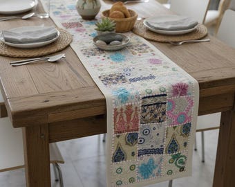 Runner da tavolo patchwork fatto a mano: decorazione da pranzo indiana ricamata, 60x15 pollici