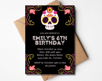 Könnte beinhalten: Eine schwarze Geburtstagseinladungskarte mit einem bunten Zuckerschädel oben, dekorativen rosa und gelben Blumenwirbeln in den Ecken und weißem Text: You are invited to EMILY'S 6TH BIRTHDAY, October 31, 2024, 2PM-4PM, The Santo Home, 2475 Lake St., Toronto, RSVP by October 15th to Lisa 416.748.1122.