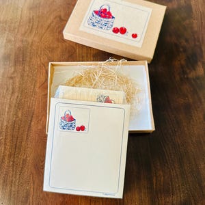 1989 Primrose Recipe Cards And Notepad Set; vintage recipe cards; vintage notepads; vintage apple recipe cards; vintage apple basket