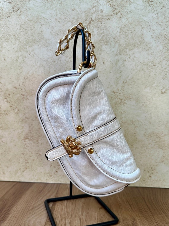 Juicy Couture White Leather Wristlet; baguette bag