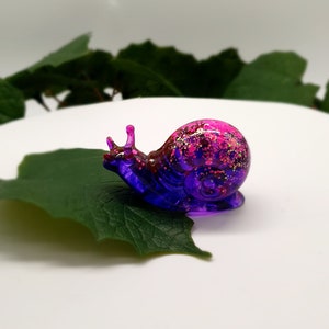 Snail made of epoxy resin 7 cm image 6