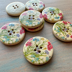 Spring Meadow Wooden Buttons 6 Piece Floral Colorful Fasteners for Cardigan or Crafts 3cm Gift for Mom Craft Buttons image 3