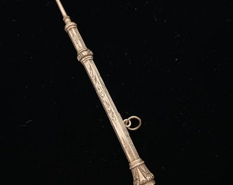 Antiker einziehbarer Bleistift aus Sterlingsilber mit Amethystspitze und Blattmuster