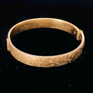 Pulseira vintage dos anos 1950 assinada R&W em ouro laminado de 1/5 de 9 quilates com padrão espiral gravado