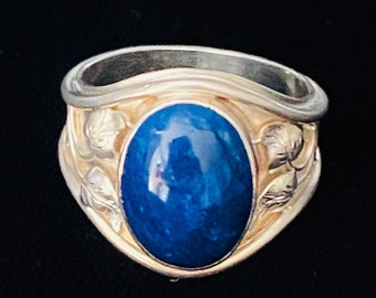 Antique Arts & Crafts Sterling Silver Leaf Design Cabochon Blue Sodalite Ring
