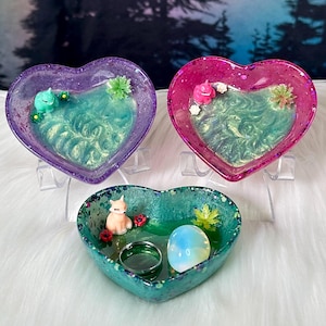 Fox Ring Dish / Resin Jewelry Tray / Ring Bowl / Handmade Home Decor / Small Bowl / Jewelry Display / Trinket Dish / Heart / Fairycore