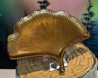 Ginkgo Leaf Trinket Tray in Gilded Bronze / Resin Jewelry Tray / Ring Dish / Handmade Home Decor / Ginkgo Biloba