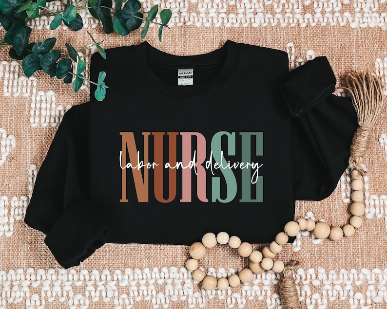 LD Nurse Sweatshirt, Labor And Delivery Nurse Gift, Nursing School Sweatshirt, Delivery Nurse Sweat, Cute LD Nurse Sweater, Nurse Grad Gift afbeelding 2