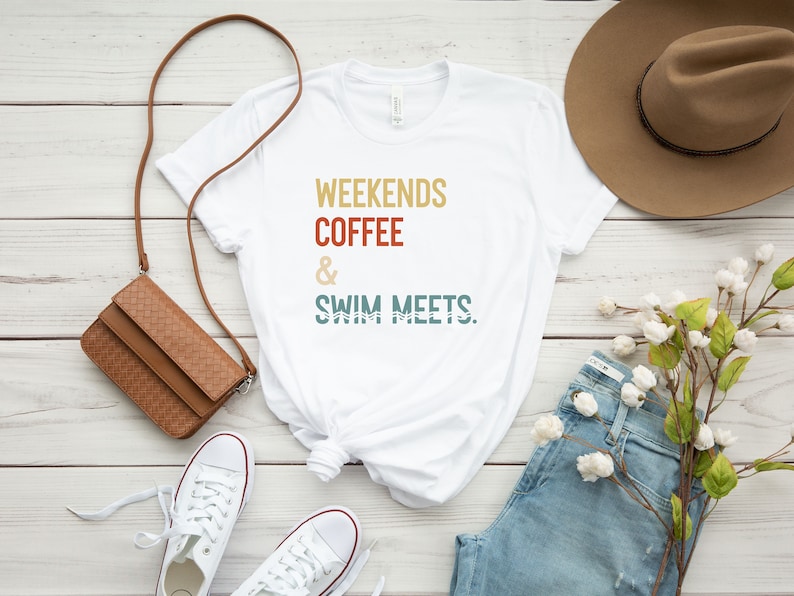 Weekends café nager rencontre chemise, chemise de nageur, chemise de natation maman, tee-shirt de maman de natation, cadeau de chemise de maman nageuse, cadeau de nageur, tenue de natation image 2