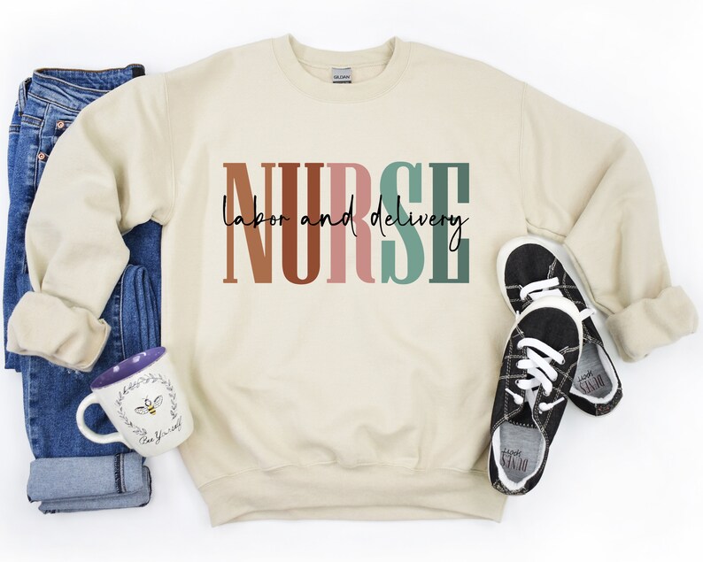 LD Nurse Sweatshirt, Labor And Delivery Nurse Gift, Nursing School Sweatshirt, Delivery Nurse Sweat, Cute LD Nurse Sweater, Nurse Grad Gift afbeelding 6