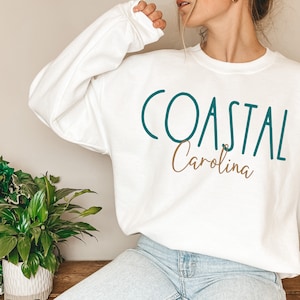 College Clothing for Women | Old-School University Wear | Basketball Gear for College | Female College Fashion