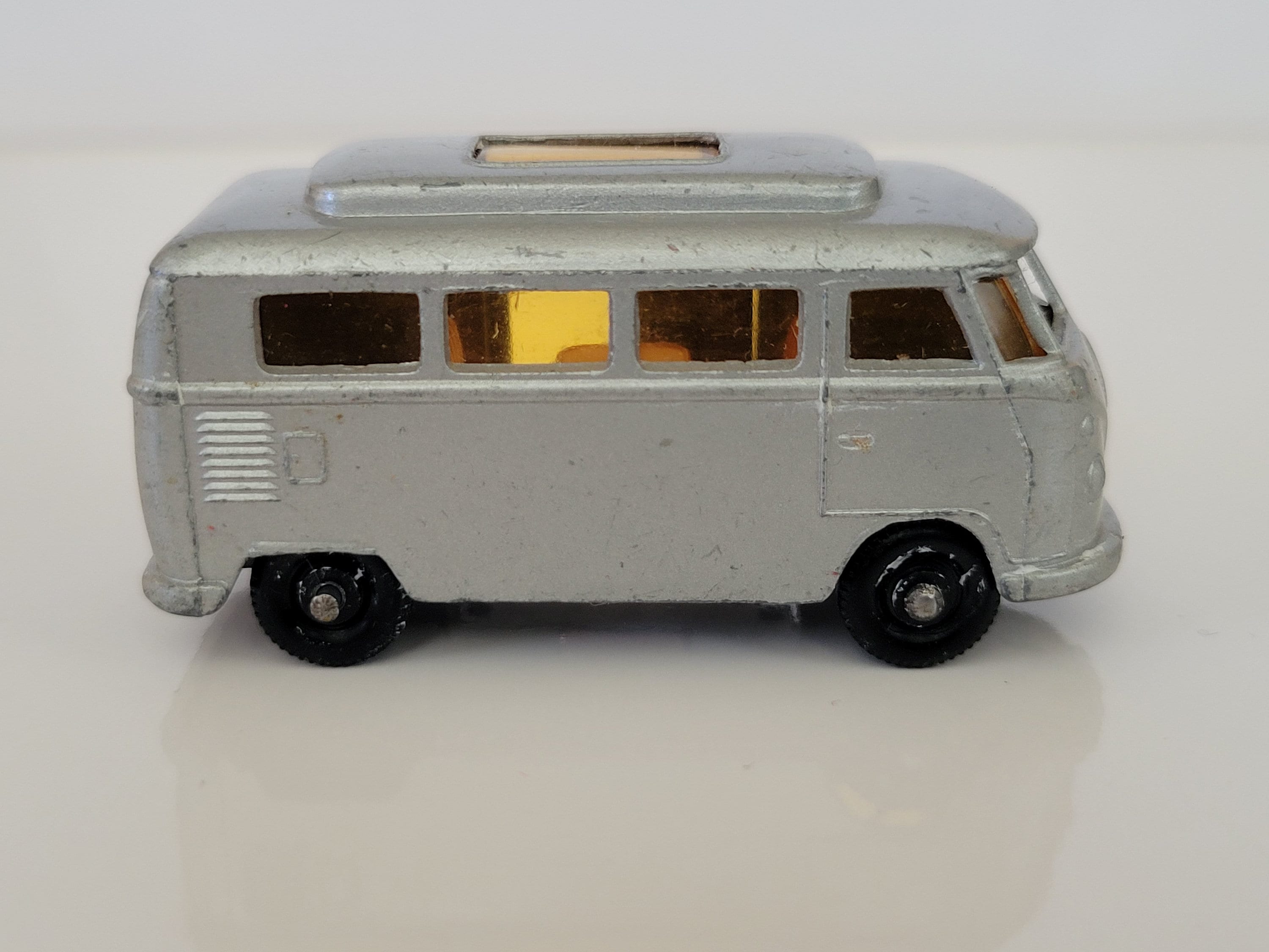 MATCHBOX No.34 VW MICROBUS