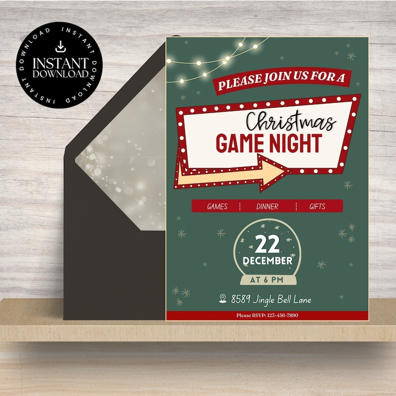 Op de afbeelding: Een groene kerstfeestuitnodiging met een rood en wit bord waarop "Christmas Game Night" staat. Het bord heeft een rode rand en een gele pijl die naar rechts wijst. De uitnodiging bevat ook de datum "22 december" en de tijd "om 18:00 uur".